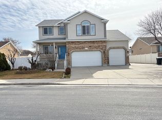 2293 W August Farms Cir, West Valley City, UT 84119