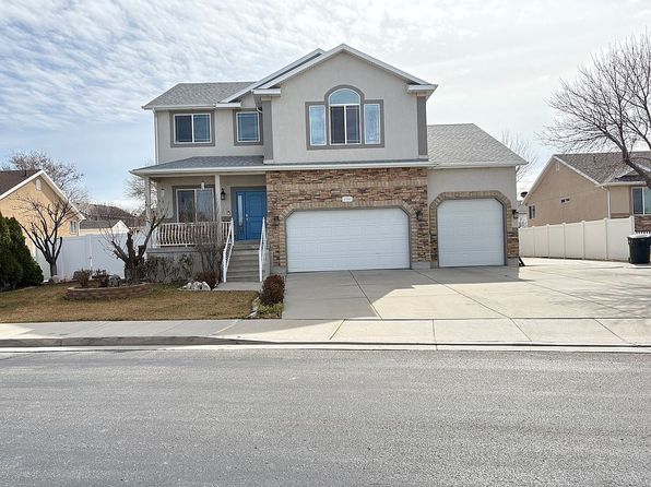 2293 W August Farms Cir