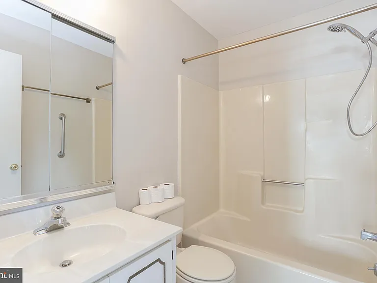 31 W Oleander Dr — Photo 14
