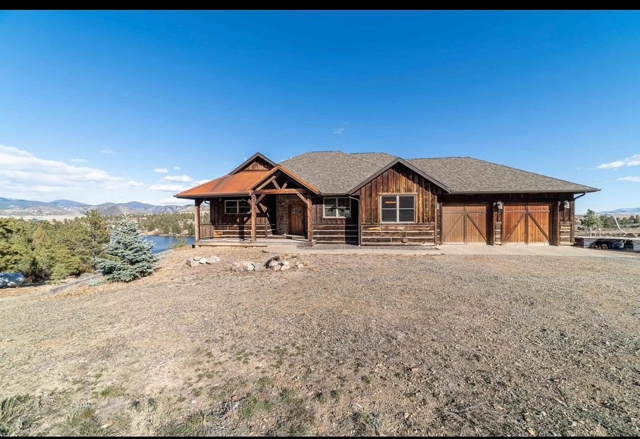 3811 Deer Park Dr — Photo 3