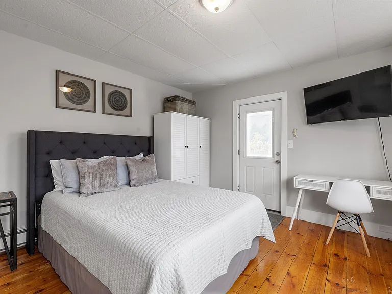 792 Grove St #1 — Photo 25