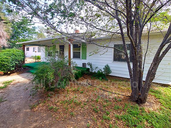 2nd image of 1036 E Orman Ave