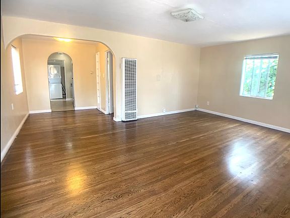 3rd image of 4431 41st St