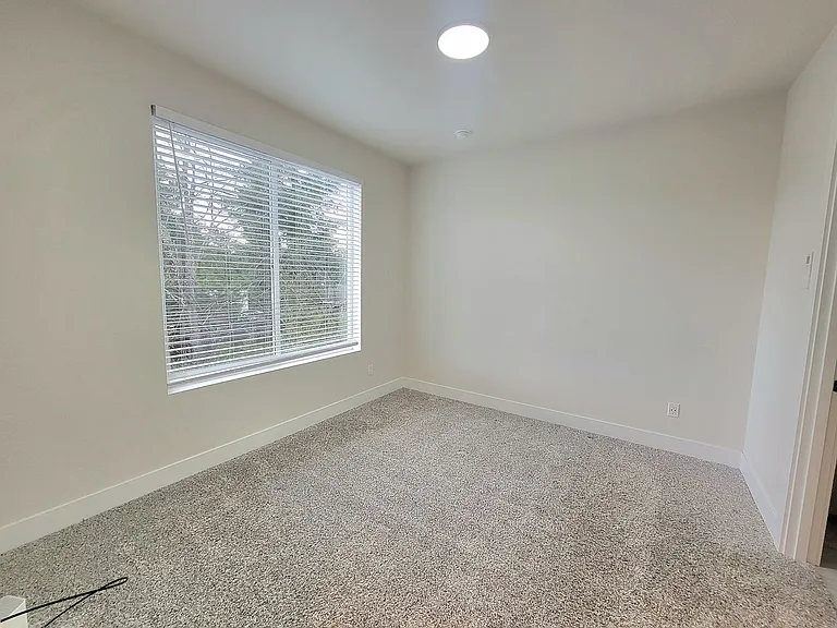 7240 SE Umatilla St — Photo 21