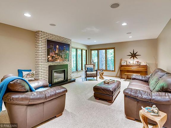 5th image of 2800 Cedar Ln