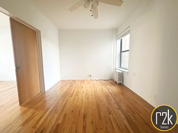 2nd image of 3144 Steinway St APT 1F