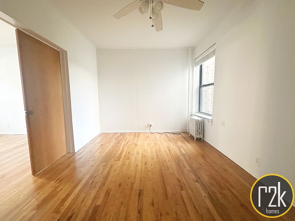 1st image of 31-44 Steinway St #1B