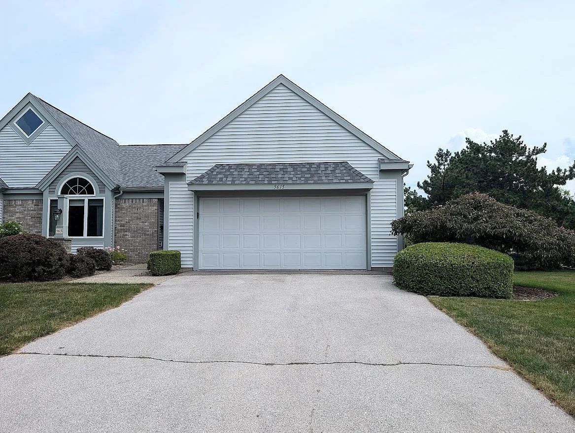 5615 Spring Knoll Dr photo 1