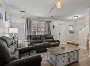 1905 Sandersville Rd, Lexington, KY 40511