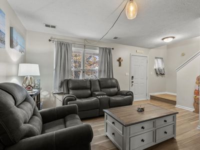 1905 Sandersville Rd, Lexington, KY, 40511