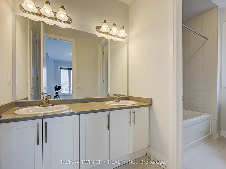 767 Queenston Blvd — Photo 35