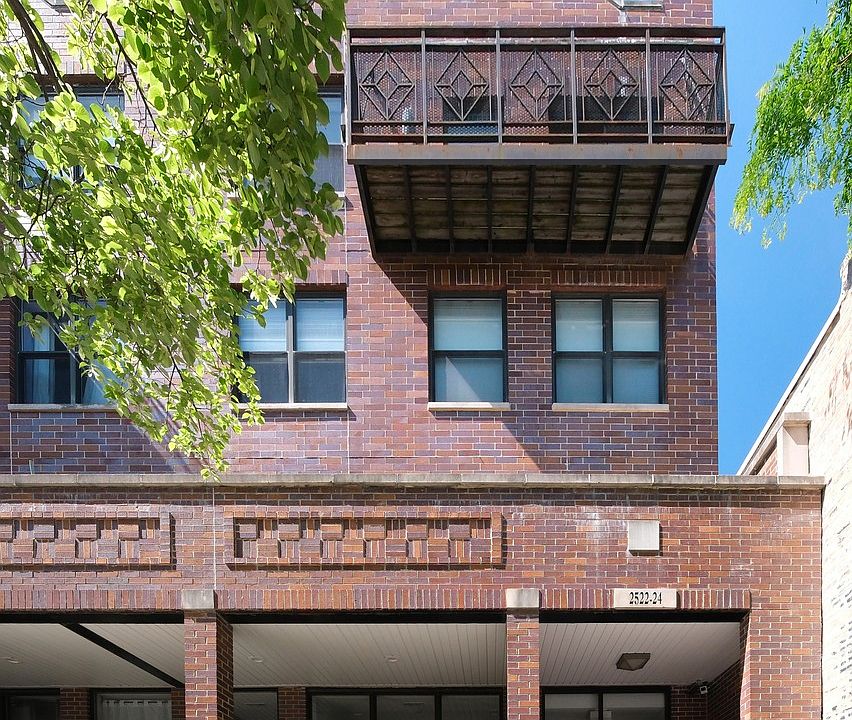 1st image of 2524 N Willetts Ct APT 3N