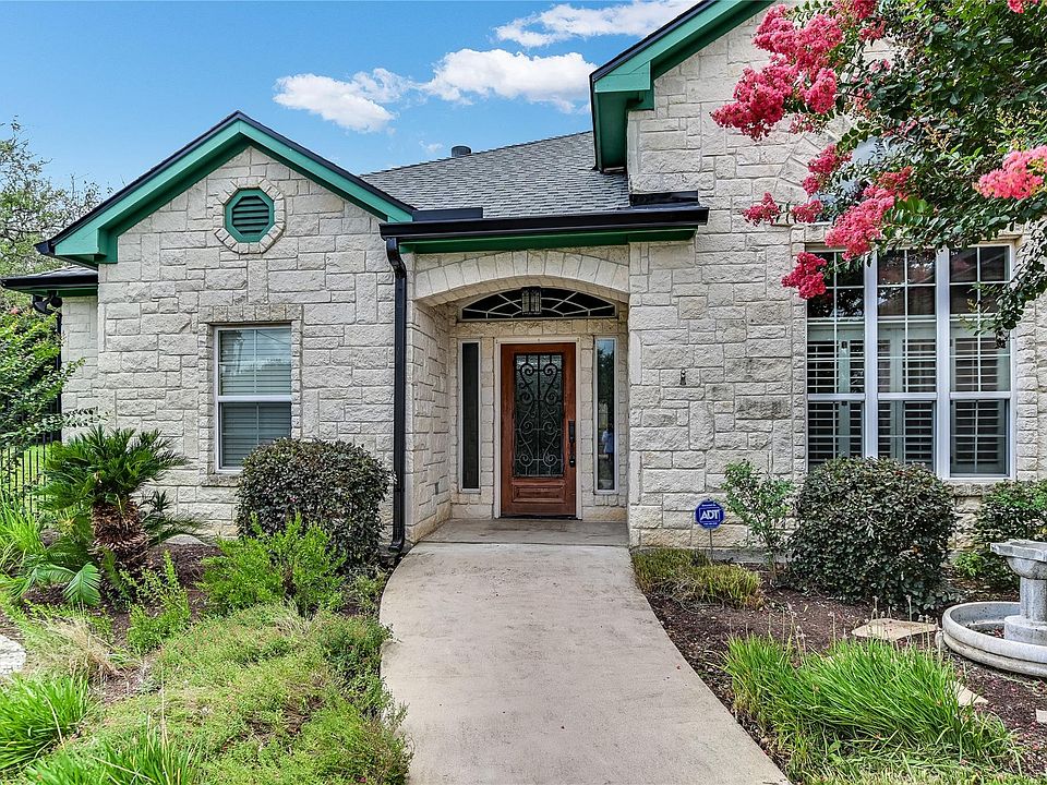 1st image of 1002 Madison Cir