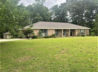 28 Rays Ln #3942, Collins, MS 39428