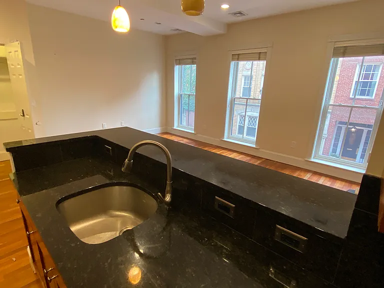 59 Joy St #5 — Photo 4