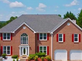 6844 Cavalier Ct, Stone Mountain, GA 30087