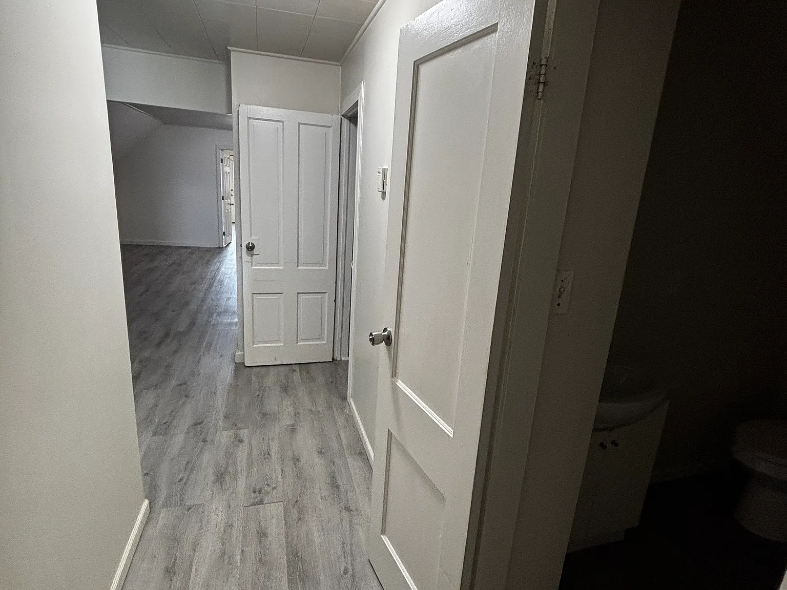2 bed, $1,050 — Photo 4