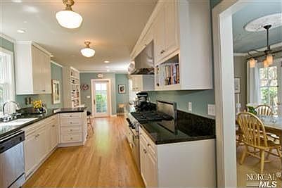 2nd image of 14 Agatha Ct