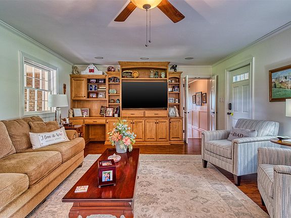 5th image of 514 Prices Mill Rd