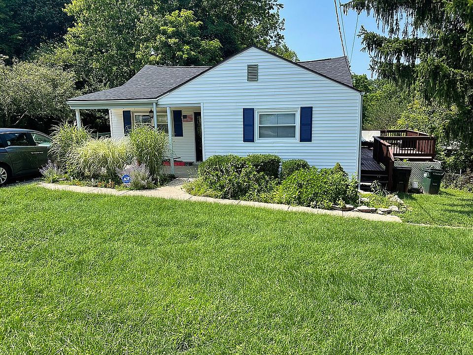 1st image of 227 Blossom Ln