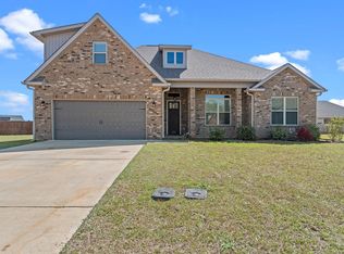 122 Blue Dunn Cir, Perry, GA 31069