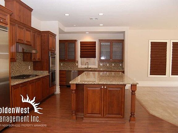 4th image of 465 Punto Vallata Dr