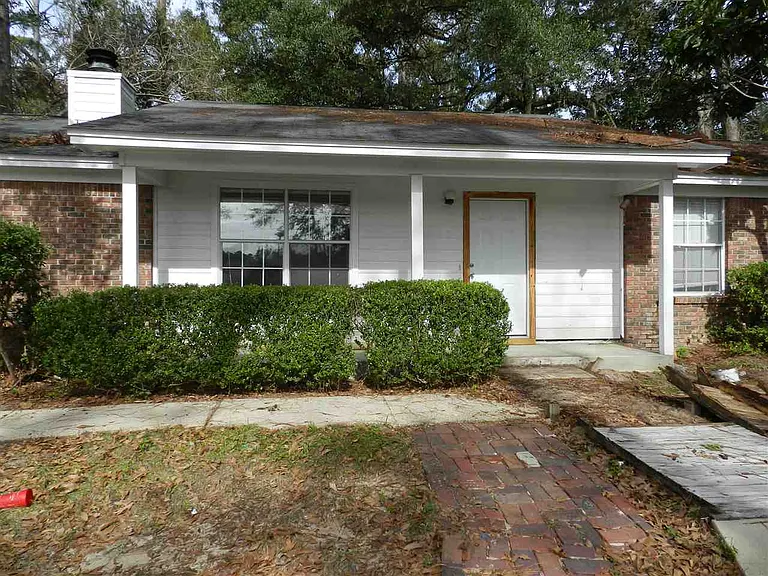 1516 W Tharpe St — Photo 4