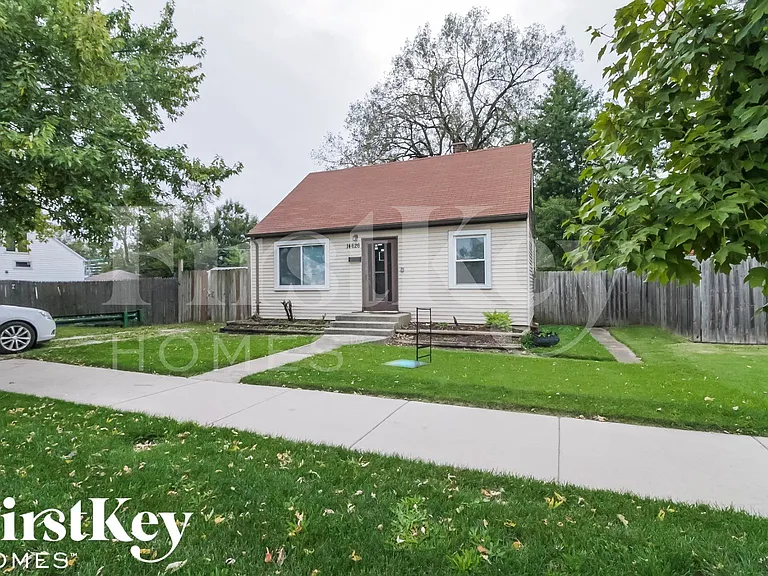 14626 Kedzie Ave — Photo 2