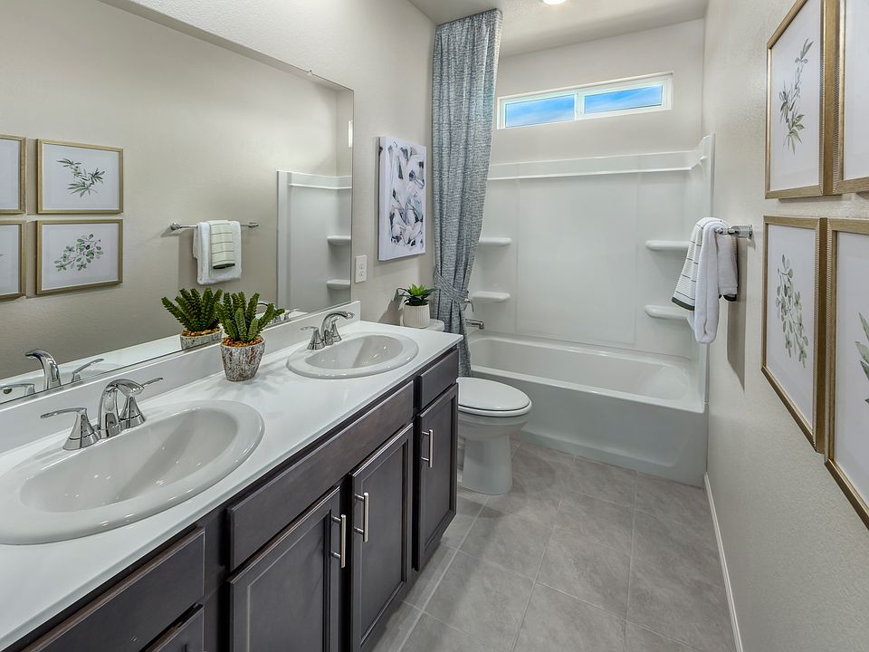 NCA_ASPEN_PLAN_5_BATHROOM_2.jpg