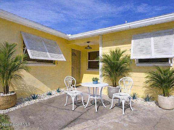 3rd image of 240 Riverside Ave