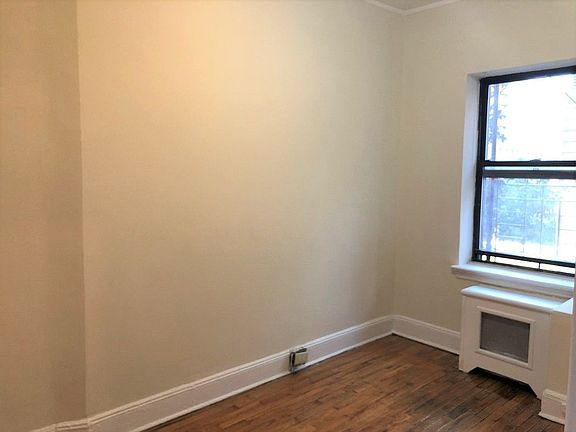 5th image of 587 1st Ave APT 2F
