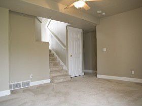 3rd image of 1664 N Berra Blvd