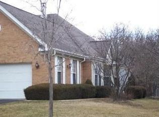 610 Glenwood Ln, Lombard, IL 60148