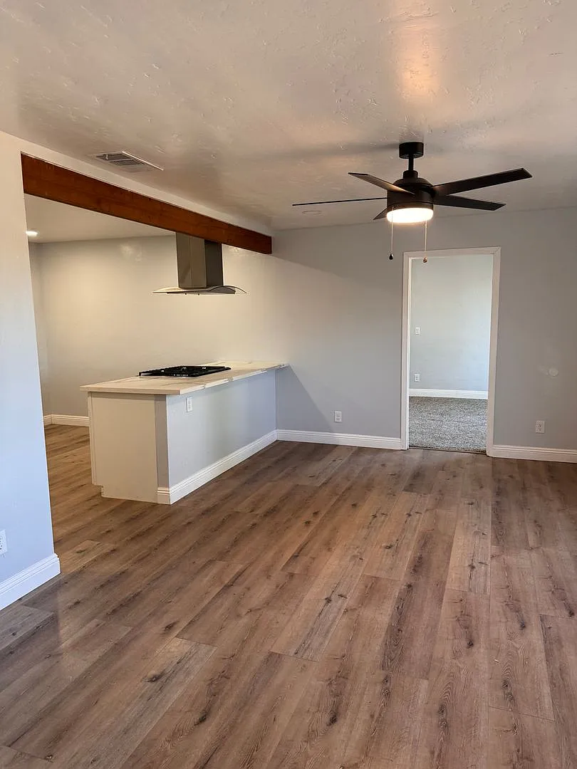 Single Family Home — Photo 3