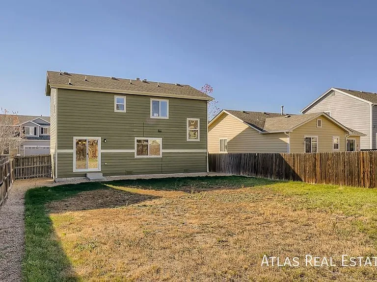 4526 Crow Creek Dr — Photo 12
