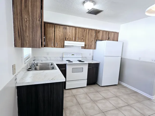 773 NE 9th St, 773 NE 9th St #837438, Crystal River, FL 34428