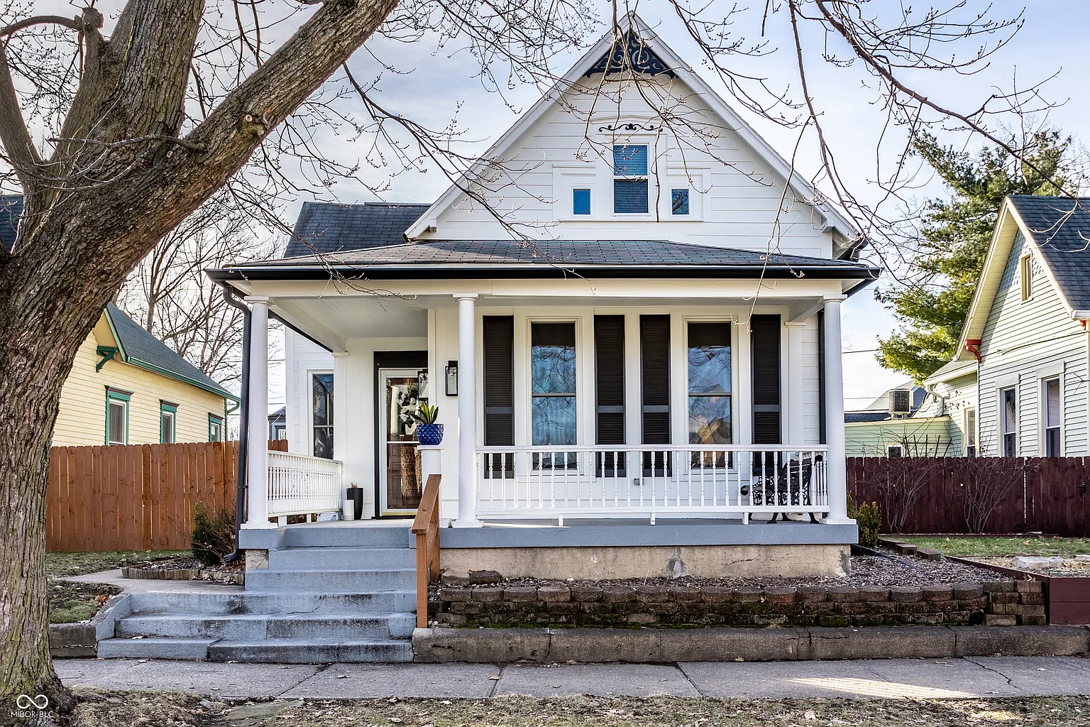 1301 Marlowe Ave photo 1