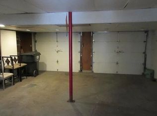 1667 Islandview Ct, Hoffman Estates, IL 60169