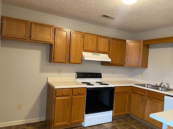 4th image of 38 Hastings Pl
