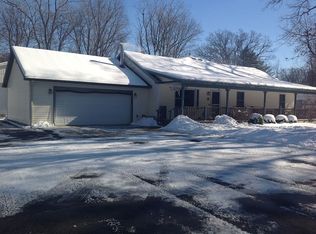 2782 Elmwood Dr, Sylvania, OH 43560