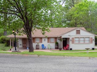 409 E Woodland Rd, Marshall, TX 75672
