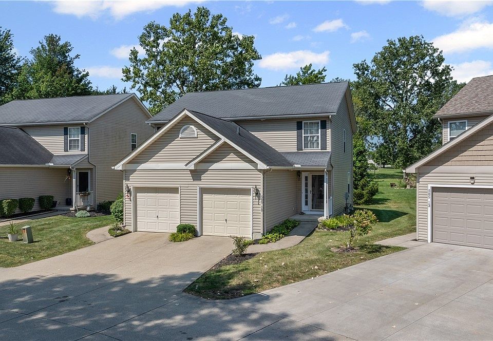 1st image of 585 Birch Hill Dr Unit 12