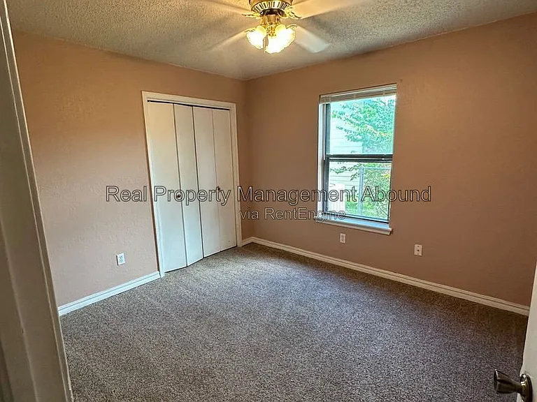 8011 N 117th East Ave — Photo 12