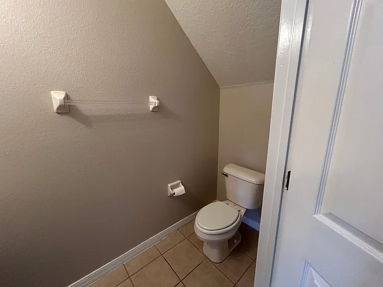 458 Tradition Ln — Photo 8