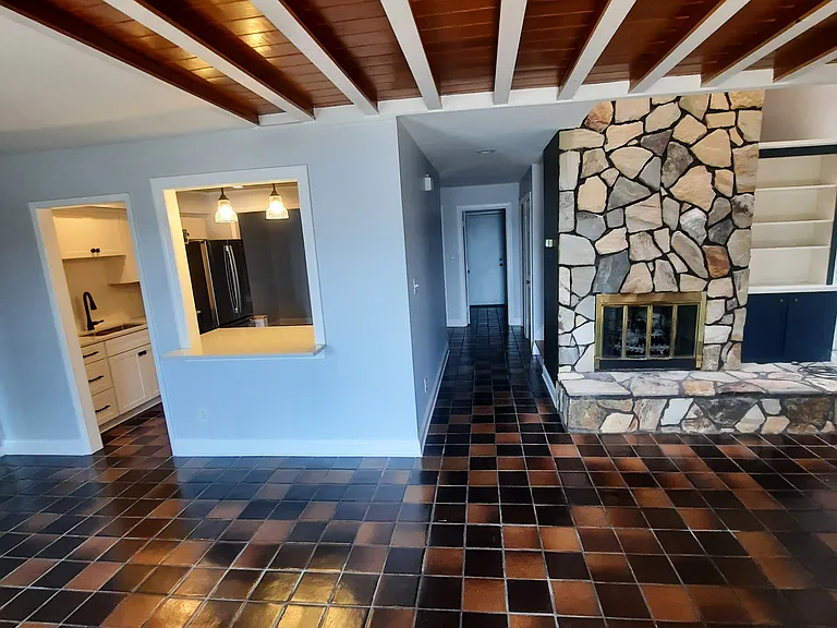 7505 Mariner Cove Dr — Photo 7