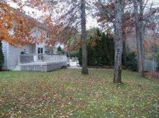 21 Glutting Pl, East Hanover, NJ 07936