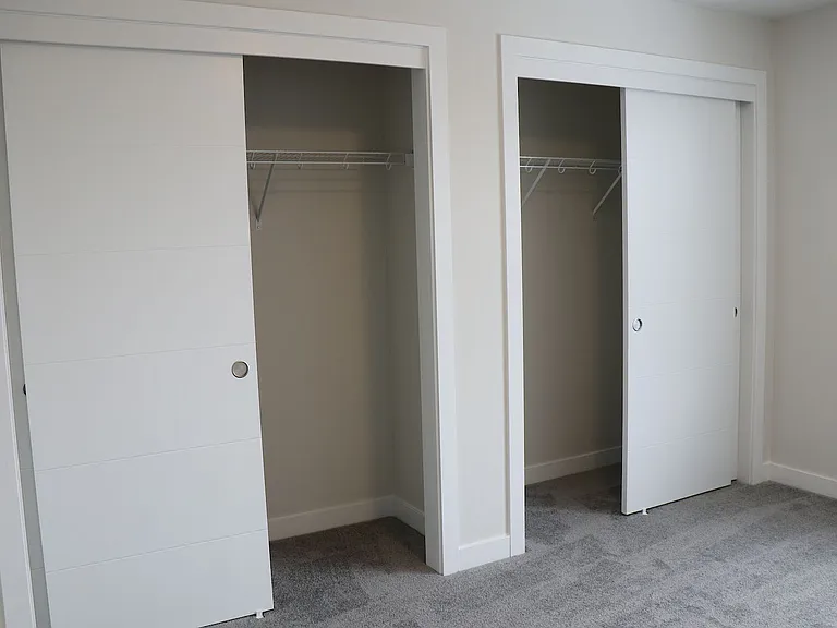 600 Bellerose Dr — Photo 32