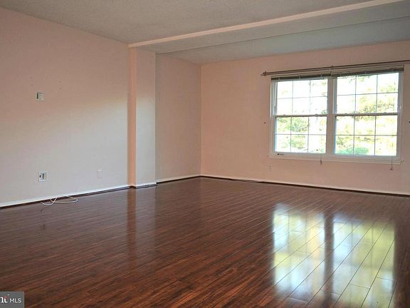 2nd image of 7720 Tremayne Pl APT 303