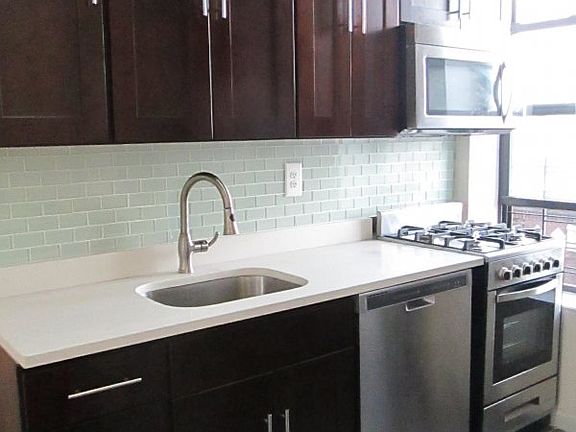 3rd image of 110 Convent Ave APT 8
