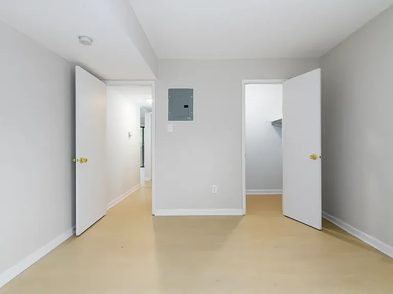 Village Park Apartments — Photo 12